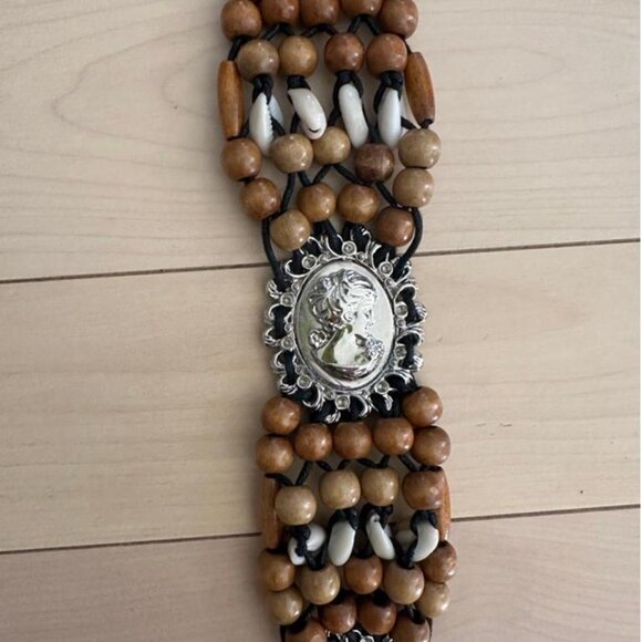 Unique vintage boho belt with wood beads, faux bone carved ring - Picture 4 of 5
